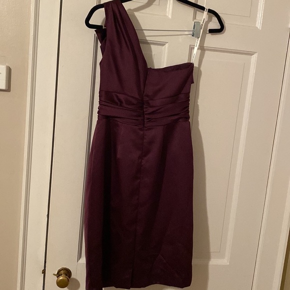 David’s bridal formal dress - Picture 4 of 4